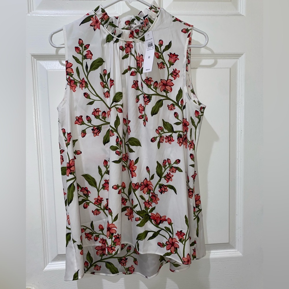 Women’s Blouse